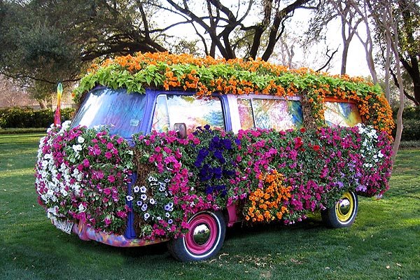 flower-power-VW-camper.jpg